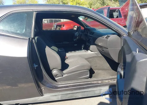 2013 Dodge Challenger Sxt from USA, damaged, VIN 2C3CDYAGXDH675016